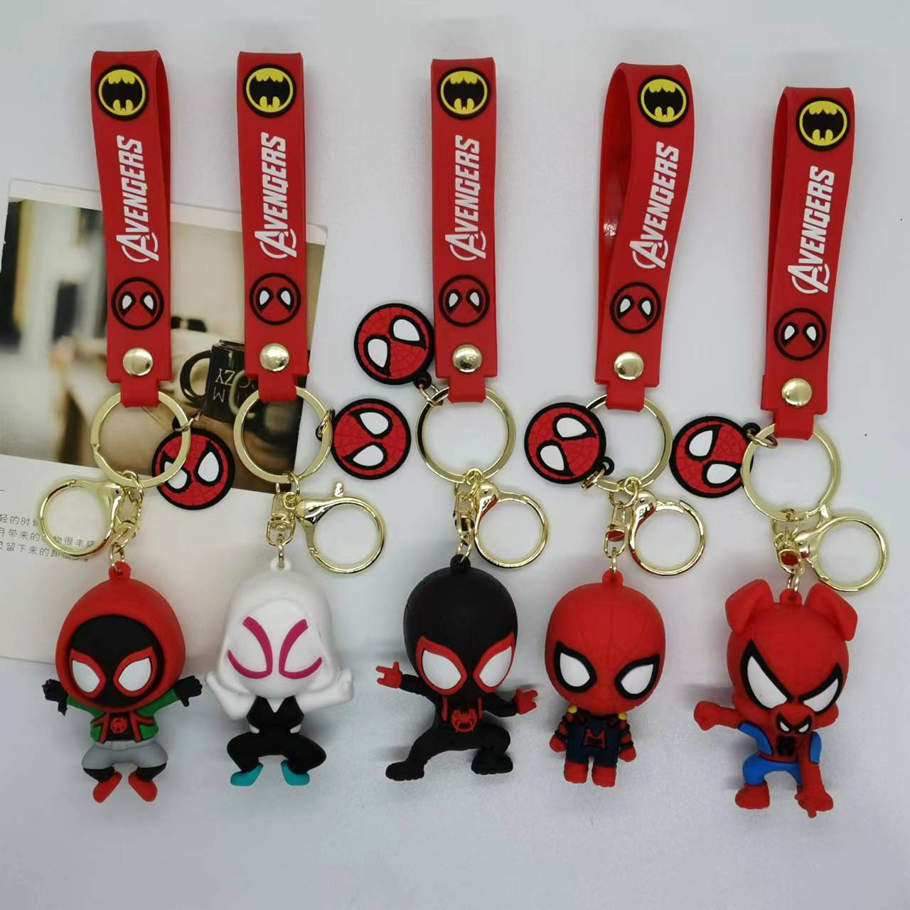 พวงกุญแจตุ๊กตาสไปเดอร์แมนการ์ต - Carabiner Keychain บทวิจารณ์และราคา