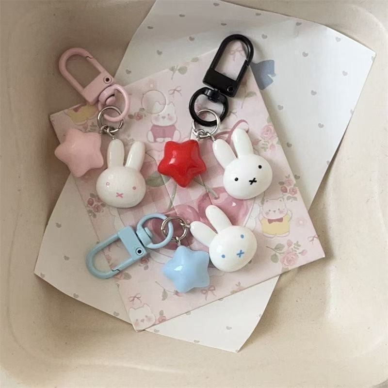 พวงกุญแจมิฟฟี่น่ารัก รูปกระต่า - Carabiner Keychain บทวิจารณ์และราคา