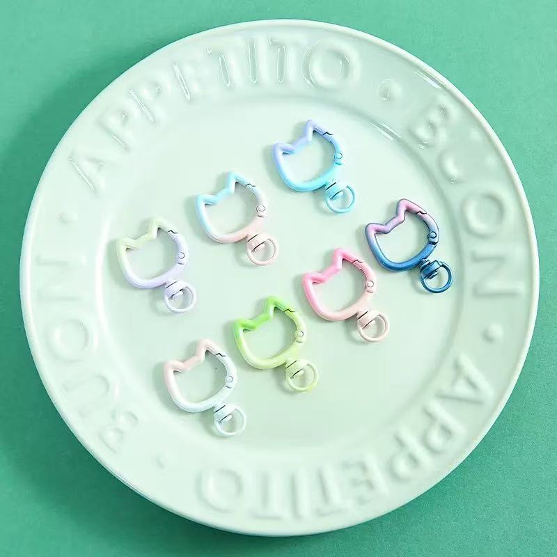 พวงกุญแจรูปแมวน่ารักแบบไล่สี 5 - Carabiner Keychain บทวิจารณ์และราคา